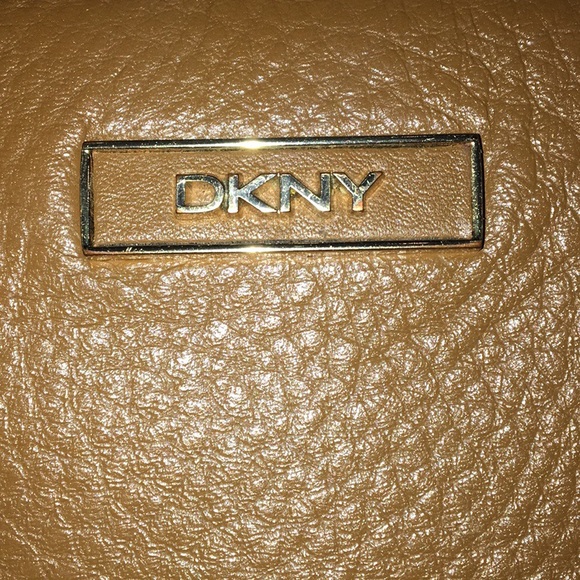 DKNY Saffiano Zip-Around Wallet - Picture 7 of 8